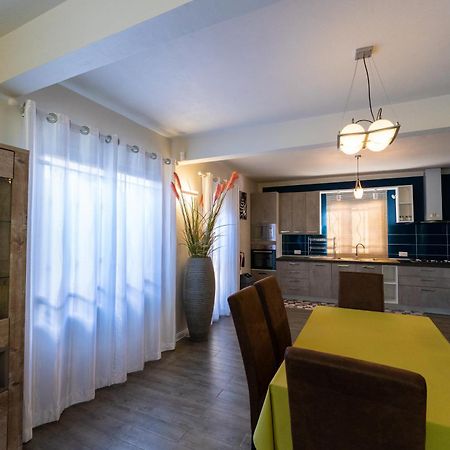 Preety Blue Residence Villas Grand Bay Εξωτερικό φωτογραφία