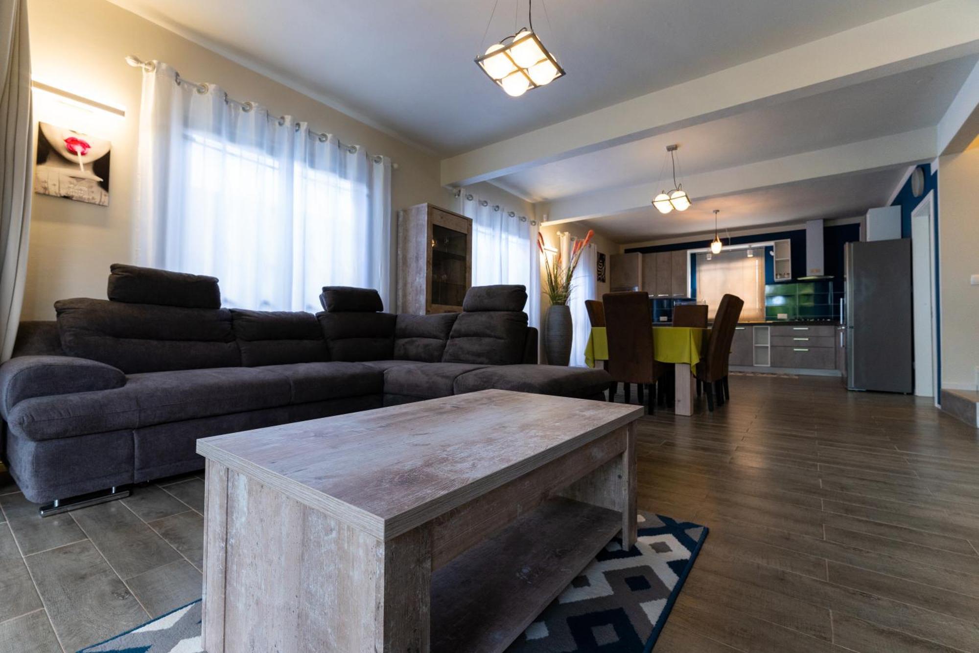 Preety Blue Residence Villas Grand Bay Εξωτερικό φωτογραφία